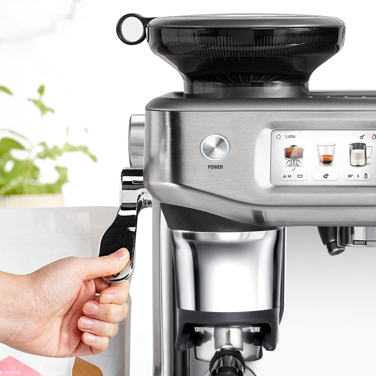 the Barista Touch™ Impress – with Cold Extraction