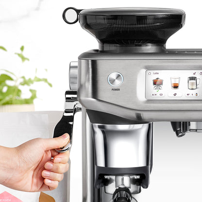 the Barista Touch™ Impress – with Cold Extraction